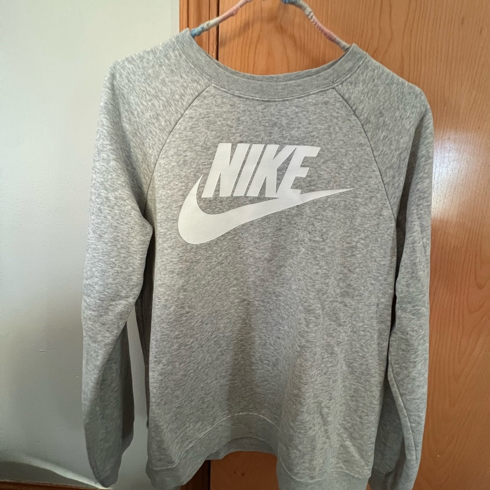 Gray Nike crew